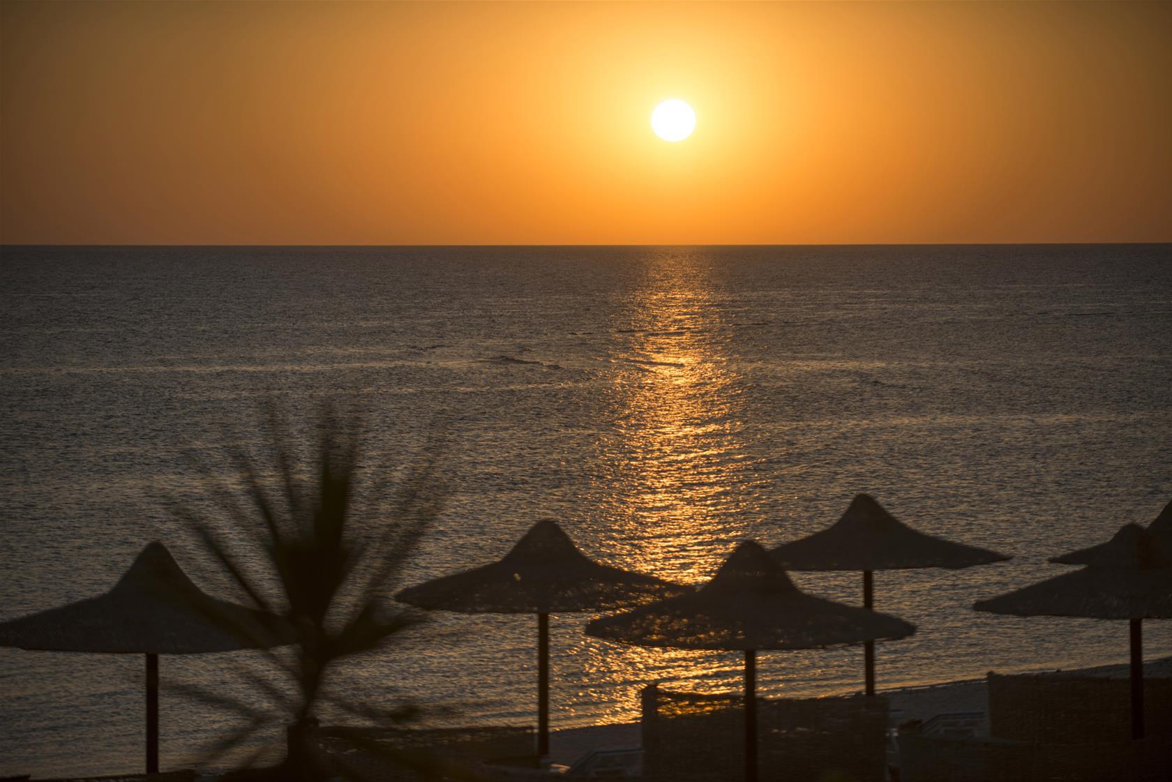 Concorde Moreen Beach Resort Abu Dabab Eksteriør billede